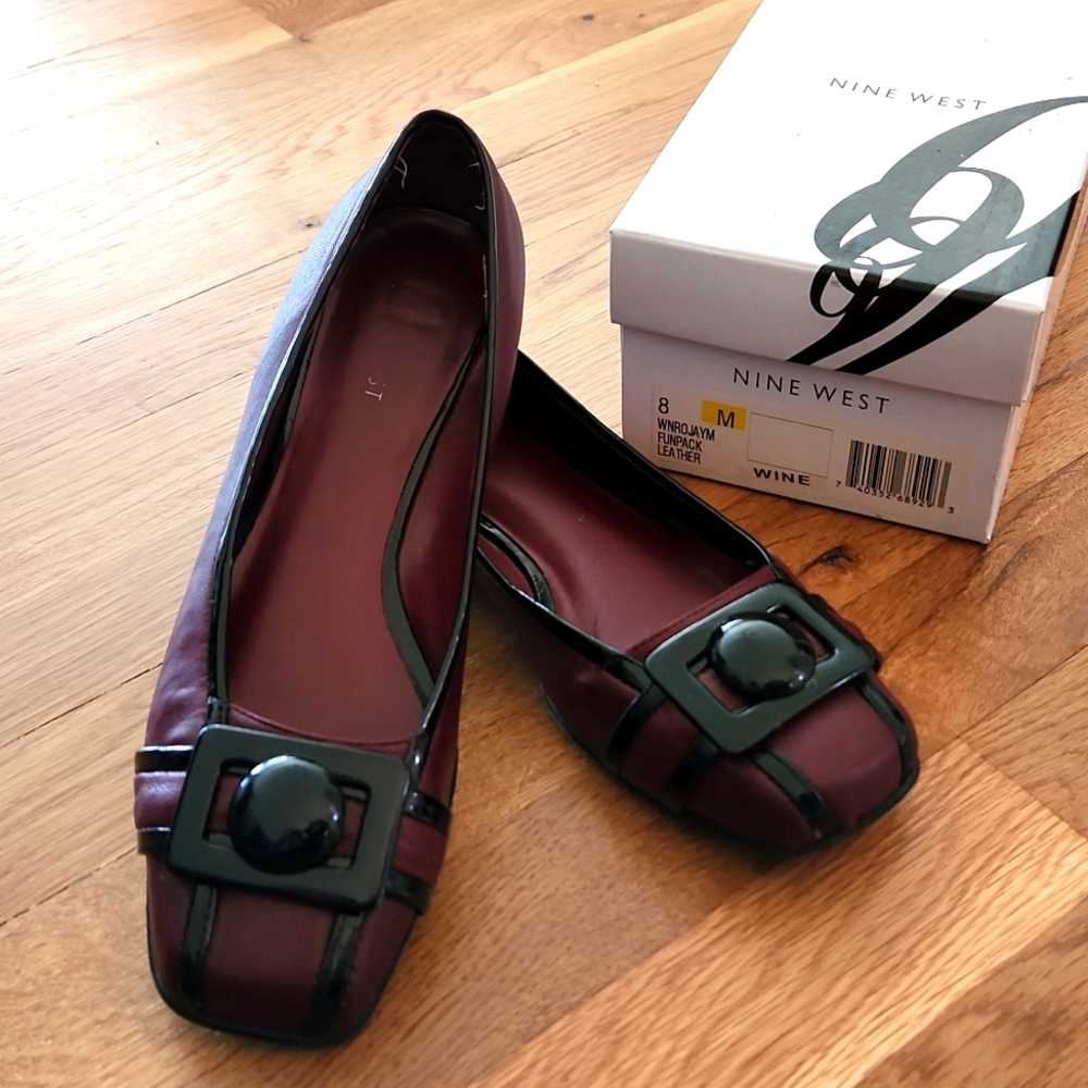 Nine West Leather flats